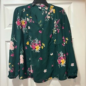 Old Navy Floral Women’s Top size Small
